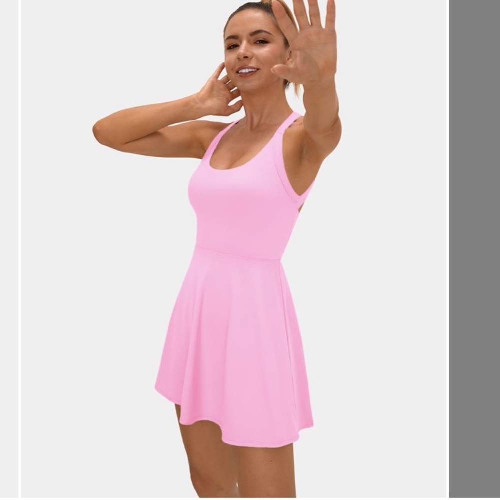 Halara active dress in Nosegay light pink medium